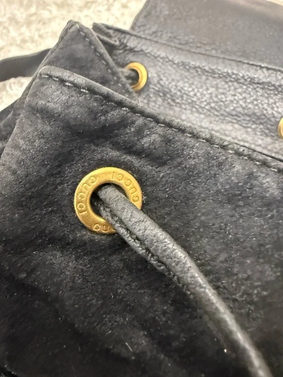 Gucci Mini Bamboo Backpack in Black Suede Leather - Picture 16 of 16